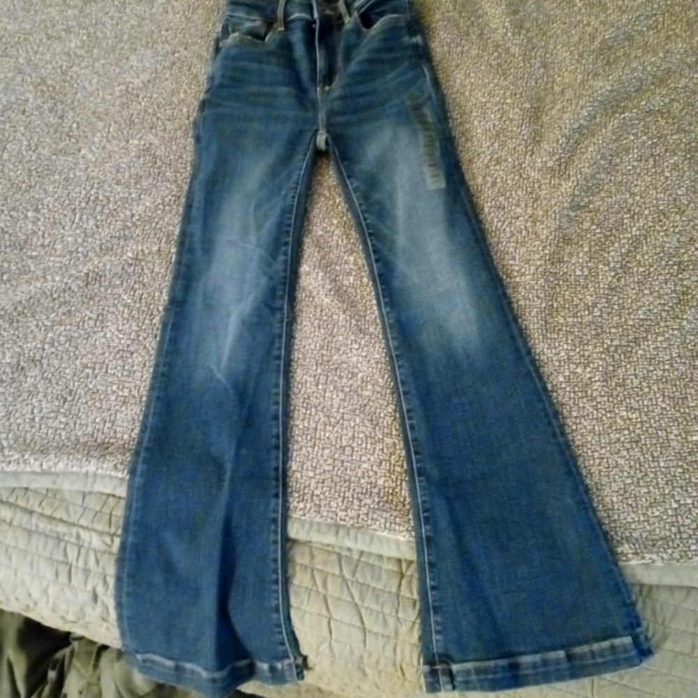 NWT 000 short AE Next Leve Festival Flare Jeans